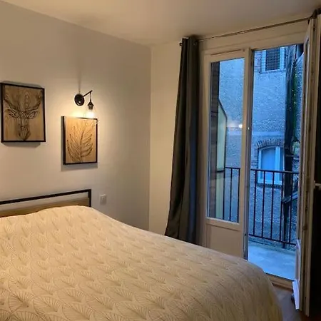 Apartment Hyper-centre Ville/bouchon ! T2 Calme Et Confort Troyes