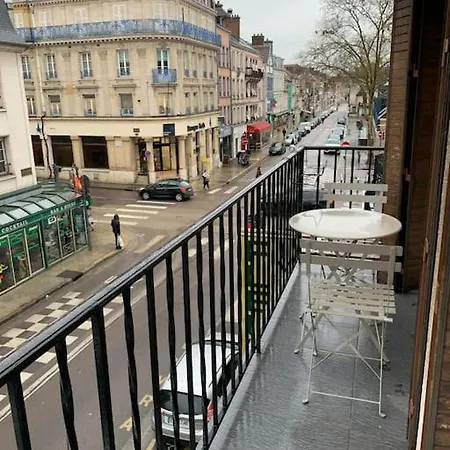 Hyper-centre Ville/bouchon ! T2 Calme Et Confort Apartment *